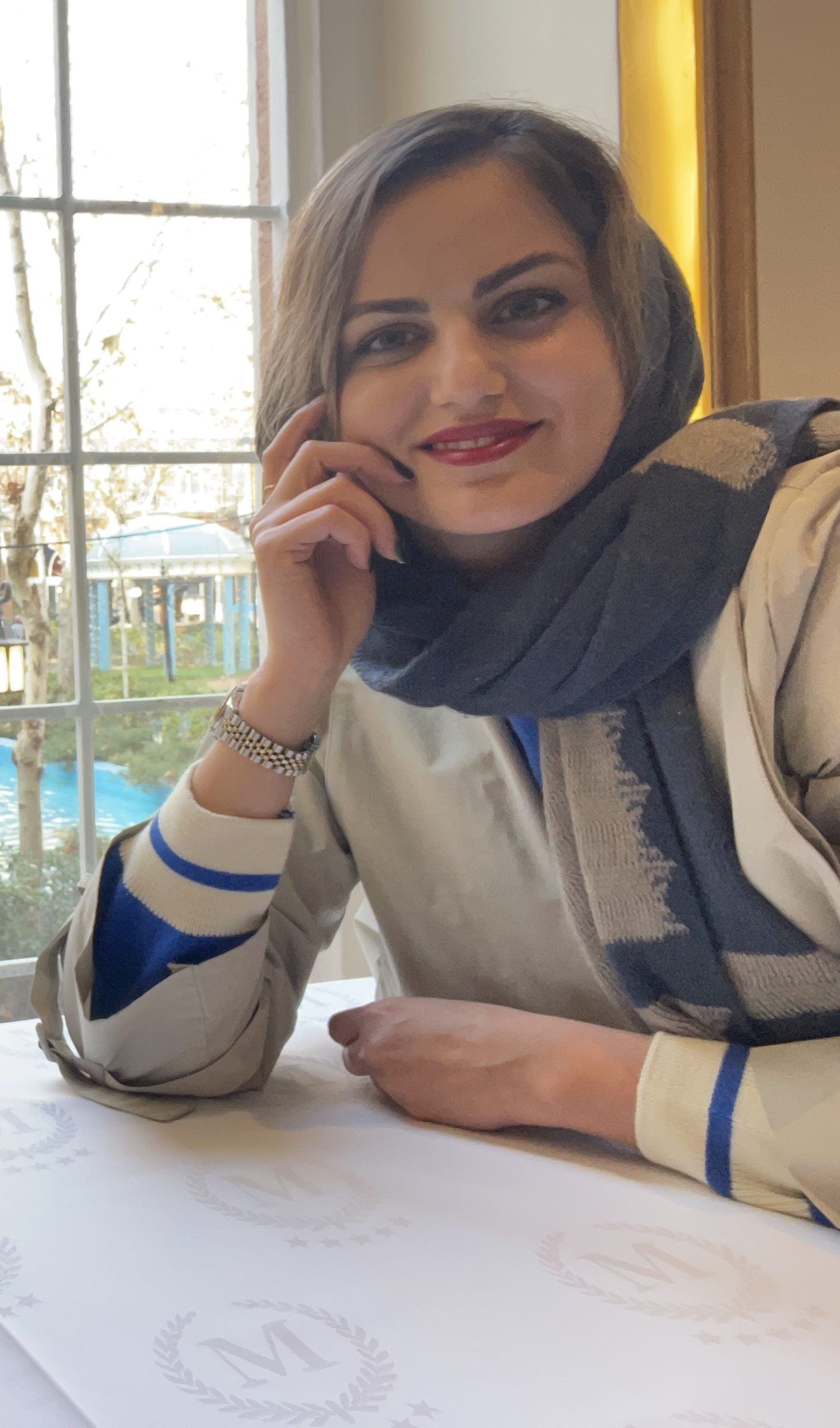 یاسمن فرهادی